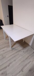 Kuchynský stôl IKEA Bjursta rozkladací - 4