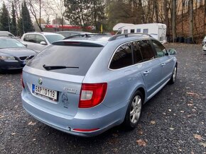 Škoda Superb Combi 1.6TDI 77kW klima xenon tempomat 2011 - 4