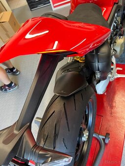 DUCATI Streetfighter V4S - 4