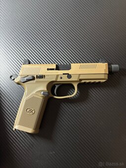 FNX-45 tactical - 4