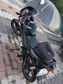 HONDA CBF125M - 4