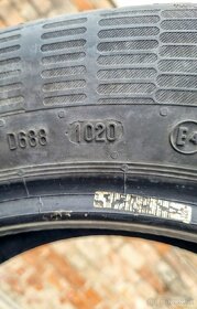 Continental 215/55 R17 - 4