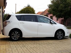 TOYOTA VERSO 1.6  BENZÍN 7 MIESTNE - 4