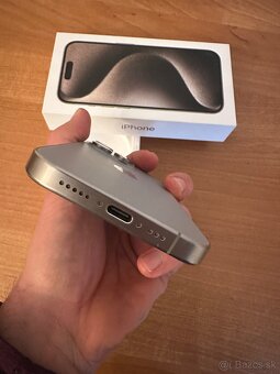 iPhone 15PRO 128gb v záruke - 4