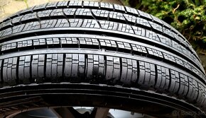 pneu Pirelli R19 235/65, M+S, nové  /+ alu orig. Land Rover - 4