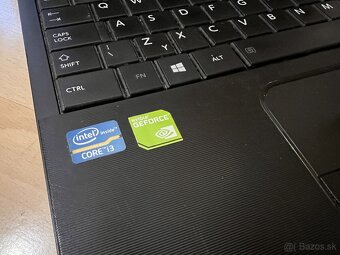 Toshiba - Intel i3 - Nvidia Geforce - 320GB HDD - nabijacka - 4