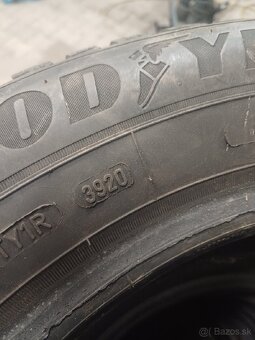 205/60R16 Goodyear 2ks zimné - 4