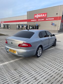 Skoda superb - 4