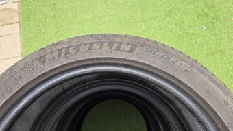 Michelin Primacy 4 225/45/R17 - letné - 4