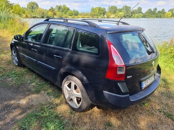 RENAULT MEGANE II. GRANDTOUR 1,6 16v - 4