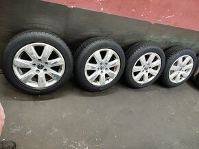 Predám tieto al.disky originál VW 5x112 R16 205/55 r16 - 4