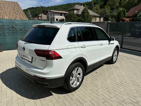 Volkswagen Tiguan 2.0 TDI EVO Life 4Motion DSG - 4