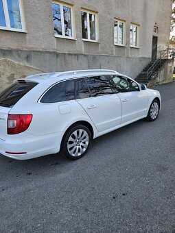 Škoda Superb - 4