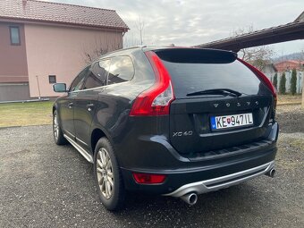 VOLVO XC60 D5 AWD - R-design - 4