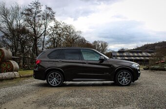 BMW X5 Touring X-drive 40d A/T - 4