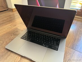 Macbook Pro 16 M2 pro 512 - 4