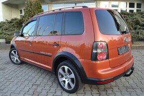 VW CROSS TOURAN 2.0 TDI COMFORTLINE, R17, TEMPOMAT, WEBASTO - 4