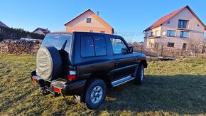 Mitsubishi Pajero Classic 2.5td - 4