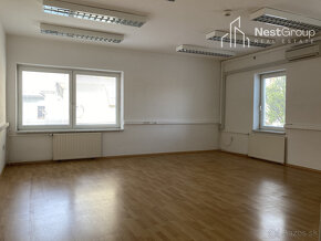 Prenájom kancelárií o výmere 2x 32 m2, s parkovaním, Stupava - 4