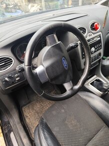 Ford FOCUS 1.8tdci - 4