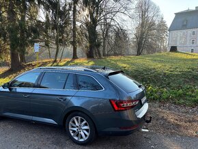 Škoda Superb 2.0 TDI DSG - 4