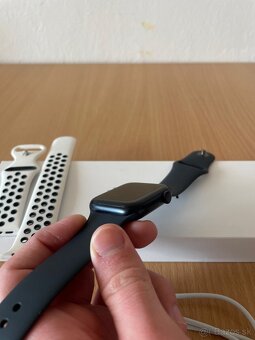 Apple Watch SE ( 44 mm ) - 4