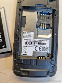 Samsung GT-S5611 - 4