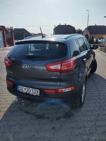 Kia Sportage - 4