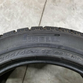 Zimné pneumatiky 255/45 R17 PIRELLI - 4