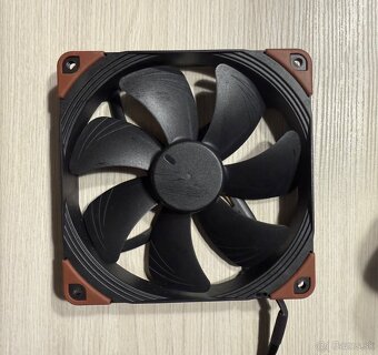 Noctua NF-A14 industrialPPC-2000 PWM - 4