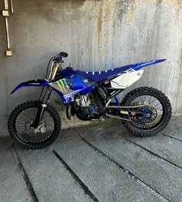 Yamaha YZ250 - 4