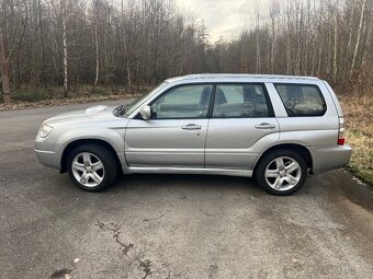 Subaru Forester 2,5 XT Manuál - 4