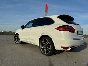 Predám Porsche cayenne 2013 - 4