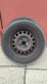 Plechové disky 4,5Jx14, ET45 a pneumatiky 165/70 R14 - 4