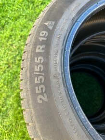 Predám zimné 255/55 R19 Continental - 4