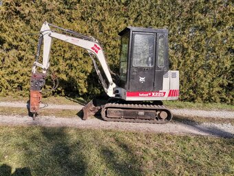 Minibager Bobcat X225 - 4