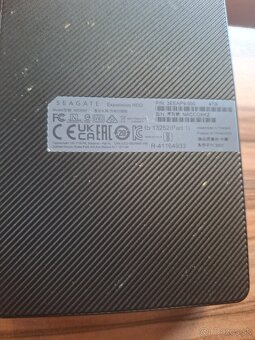 SEAGATE HDD - 4