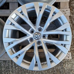 ORIGINÁL VW HLINÍKOVÉ DISKY 5x112 R18 - 4