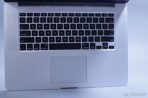 ZÁRUKA/Macbook Pro 15.4/I7 2.5GHZ/16GB RAM/512GB SSD - 4