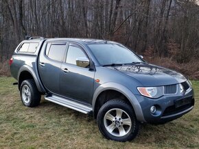 Mitsubishi L200 2.5 DI-D 4X4 SUPER SELECT UKÁŽKOVÝ STAV - 4