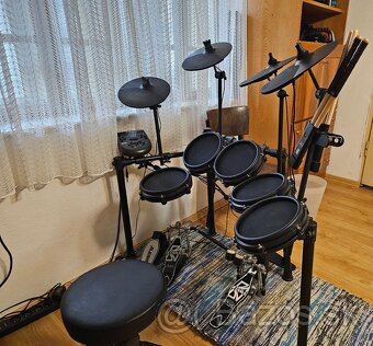 Elektronické bicie Alesis Nitro Mesh Kit + príslušenstvo - 4