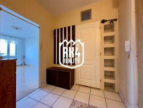RK4 REALITY - PREDAJ – 3 izbový byt – dva balkóny - KNM - 4