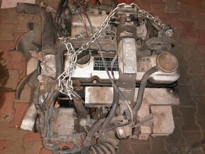 motor nissan opel 2,7td  TD27T - 4