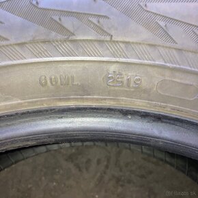 NOKIAN TYRES WR SUV4 235/60 R18 - 4