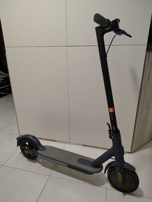 Elektrická kolobežka Xiaomi MI Scooter 3 - 4