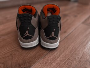 Air Jordan 4 Retro Taupe Haze - 4