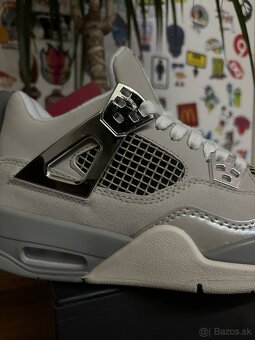 Jordan 4 frozen moments - 4