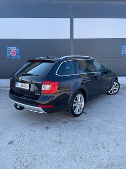 Škoda Octavia Combi SCOUT 2.0 TDI DSG 4x4 135kW - 4