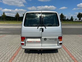 Volkswagen Caravelle 2.5 TDi 9 míst digi klima TZ - 4