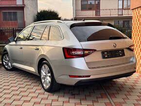 Škoda Superb Combi 1.5 TSI 110kw DSG STYLE 2019 - 4